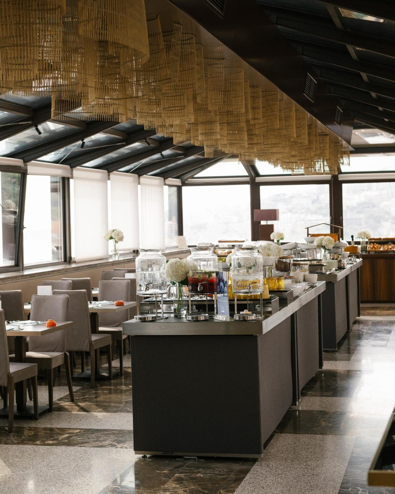 De Bonart Naples, Curio Collection By Hilton Hotel Napoli